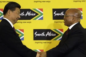 Bốn nhà báo bị đuổi vì viết nhầm ông Tập Cận Bình từ chức