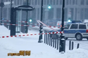 Nóng: Phong tỏa văn phòng thủ tướng Đức vì bưu kiện khả nghi