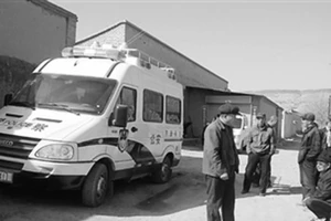 Kinh hoàng đánh cha đến chết vì không tìm được vợ