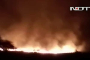 Cháy kho đạn dược tại Ấn Độ, hơn 17 người chết