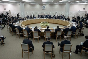 Nga, Trung kêu gọi chống ‘ba thế lực ác quỷ’ trên thế giới