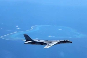 Máy bay ném bom của Trung Quốc bay qua Scarborough?