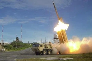 Mỹ chuẩn bị vũ khí mới đề phòng Nga, Trung Quốc