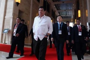 Philippines tố cáo Trung Quốc ngay hội nghị ASEAN