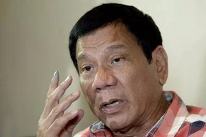 Ông Duterte bỏ họp tại ASEAN: Nhức đầu hay bi kịch gia đình?