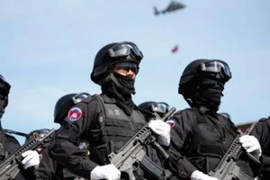 Thủ tướng Campuchia được tăng thêm 350 cảnh vệ