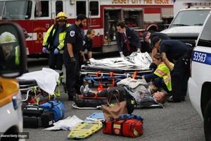 Tai nạn tàu lửa tại Mỹ: 3 người chết, hơn 100 bị thương