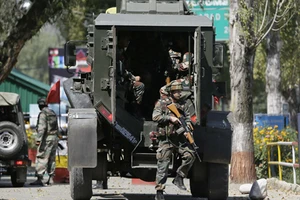 Doanh trại quân đội Ấn Độ ở Kashmir bị tấn công