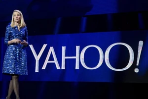Yahoo! đọc trộm email khách hàng cho tình báo Mỹ