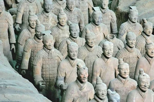 Đội quân đất nung ở Trung Quốc là của người Hy Lạp?