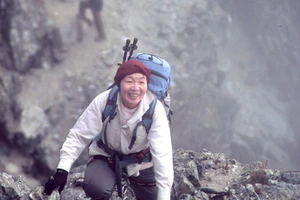 Người phụ nữ đầu tiên chinh phục đỉnh Everest qua đời