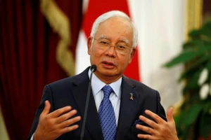 Thủ tướng Malaysia đến Trung Quốc mua tàu tuần tra