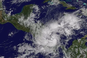 Costa Rica tuyên bố tình trạng khẩn cấp vì siêu bão