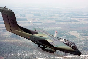 Philippines thả bom, pháo kích phiến quân miền Nam