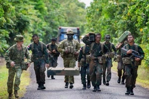 Indonesia đình chỉ mọi hợp tác quân sự với Úc