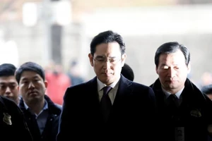 Thái tử Samsung lại bị triệu tập thẩm vấn