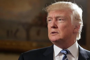 Trump ‘qua mặt’ Obama, giảm nợ công 12 tỉ USD/tháng