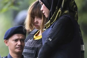 Cha Đoàn Thị Hương vừa được thăm con gái tại Malaysia