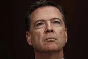 Nóng: Ông Trump sa thải Giám đốc FBI