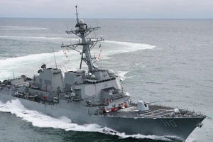 Đô đốc Mỹ: Tạm dừng tuần tra biển Đông