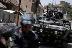Iraq quyết chiến, tái chiếm thành trì cuối cùng của IS