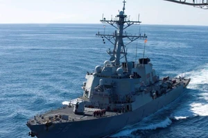 Tàu chiến Mỹ gặp nạn: Tổng thống Trump lên tiếng