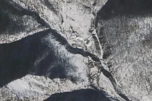 Sập hầm khu thử hạt nhân Triều Tiên nghi 200 người chết