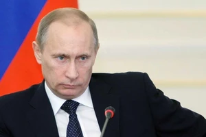 Ông Putin chính thức lên án vụ không kích Syria