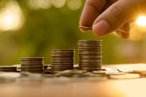 Quảng Ngãi: Con lãnh đạo đi học bằng ngân sách rồi không về 