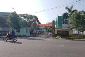 Sợ nhiễm Corona, một người dân đến bệnh viện xin được cách ly