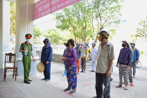 ATM lương thực làm ấm lòng người nghèo Quảng Nam