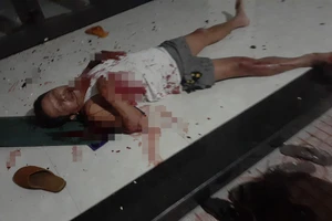 Công an điều tra vụ 3 cha con bị hàng xóm chém ở Quảng Ngãi 