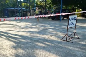 Có hai mẫu bệnh phẩm nghi nhiễm COVID-19, ngành chức năng tỉnh Quảng Nam kích hoạt các biện pháp xử lý như trường hợp dương tính.