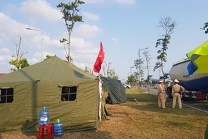 Tỉnh Quảng Nam thành lập bốn chốt phòng chống dịch COVID-19. Ảnh: THANH NHẬT