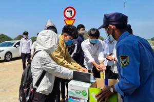 Quảng Nam cho học sinh, sinh viên đi học lại từ ngày 6-5