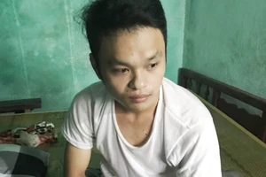 Thanh niên đột nhập cửa hàng ở Quảng Nam trộm 35 điện thoại