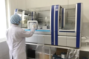 Kit test của Việt Á: Quảng Ngãi mua 5 tỉ, CDC Quảng Nam dùng ‘hàng tài trợ’