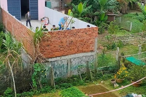 Bị truy đuổi, thanh niên rơi từ trên cao xuống tử vong