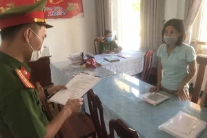 Bắt 1 phụ nữ ở Quảng Nam vì nghi chiếm đoạt gần 20 tỉ đồng