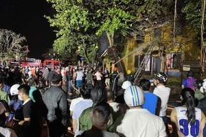 1 ngôi nhà cổ ở Hội An bốc cháy