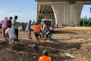 Người đánh cá cứu sống 1 phụ nữ nhảy cầu tự tử