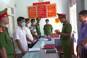 Bắt cựu Chủ tịch xã và 2 giám đốc vì nghiệm thu không đúng thực tế