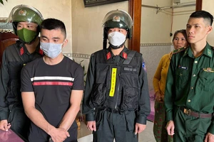 Công an Quảng Ngãi bắt kẻ đưa người sang Campuchia làm ‘việc nhẹ lương cao’ 