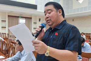 Ông Nguyễn Viết Dũng bị kỷ luật khiển trách về Đảng