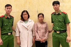 Nghe hoàn cảnh người cùng nuôi bệnh khổ cực, rủ đi... ăn trộm