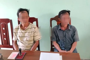 Công an kiểm tra khu đào vàng trái phép, triệu tập 2 người đe dọa phóng viên