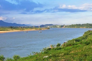 Đi thả lưới, nam thanh niên ngã xuống sông tử vong