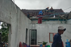 Lốc xoáy, mưa lớn khiến nhiều nơi ở Quảng Nam ngập sâu