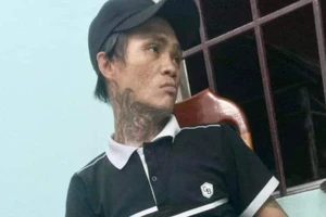 Vừa ra tù, 'Hải cháy' bị công an bắt giữ. Ảnh: CA