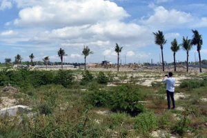 Chủ dự án Khu đô thị Hà My hô biến dự án đất ở biệt thự thành đất ở phân lô liền kề để lừa đảo khách hàng. Ảnh: HL